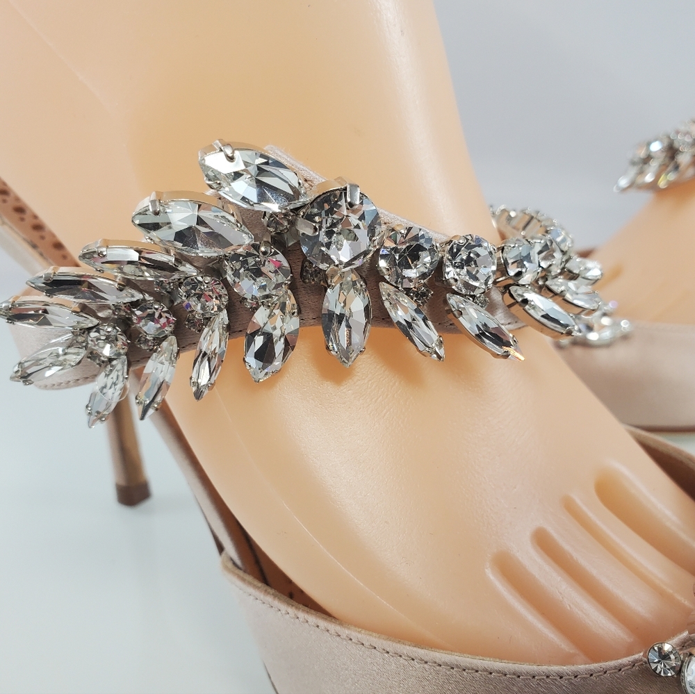 NWT$1,395 Manolo Blahnik Lurum 90 Crystal-embellished Satin Mules Heels Sz 37 - Picture 11 of 16